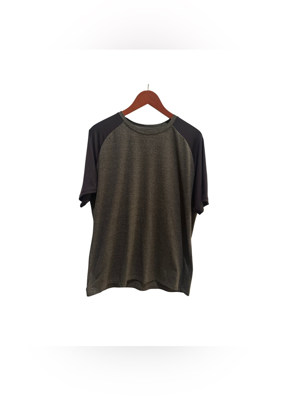 01.ALGO Men's Short Sleeve Performance Tee - Size L (est)